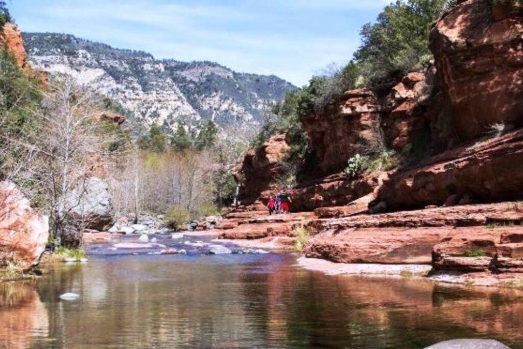 Close To Fresh Creek! Sleeps 12 ~ Amazing Views W/Serene Open Space ~ Hot Tub + Game Room ~ Trails Outside Sedona Zewnętrze zdjęcie