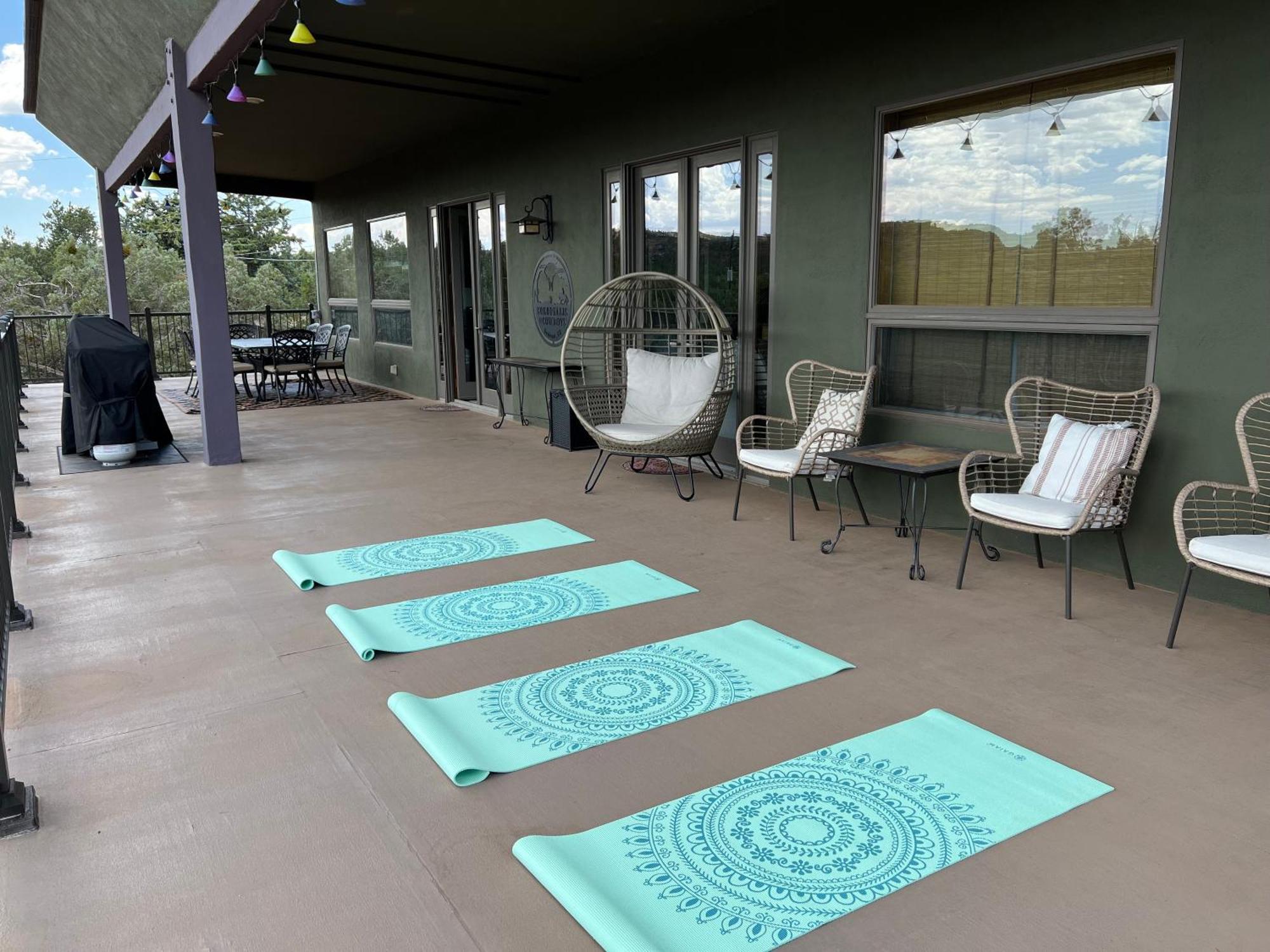 Close To Fresh Creek! Sleeps 12 ~ Amazing Views W/Serene Open Space ~ Hot Tub + Game Room ~ Trails Outside Sedona Zewnętrze zdjęcie